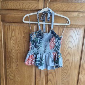 Patrons of Peace Size Small Crop Top in Gray